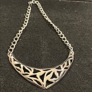 Elegant Silver Necklace